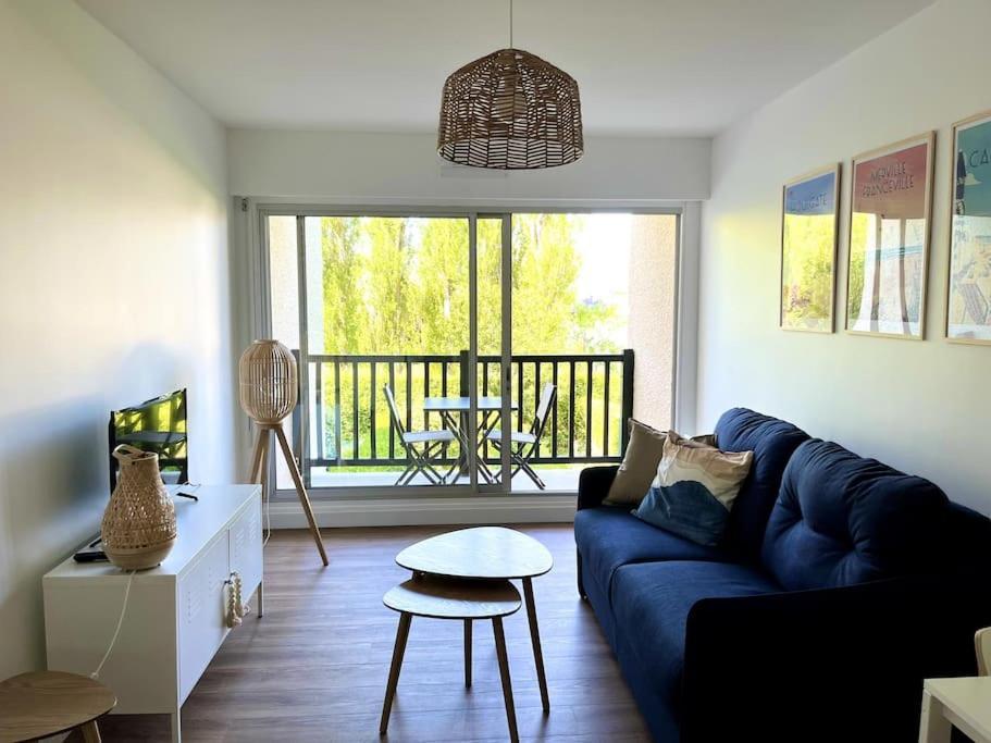 Апартаменты Le Garden - Studio Refait A Neuf Proche Mer Et Commerces Кабур Экстерьер фото
